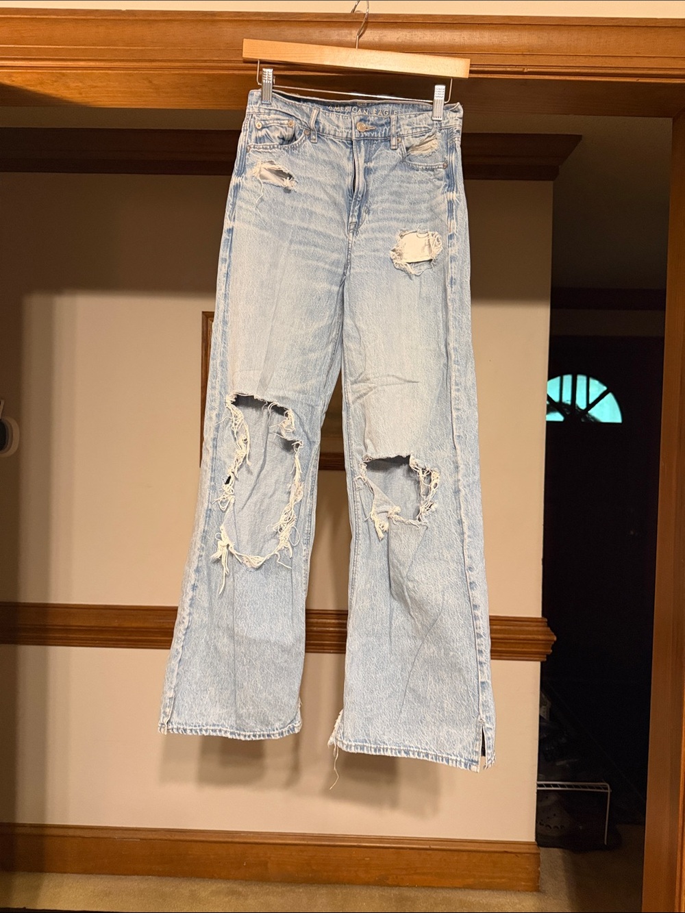 American Eagle Outfitters Light Blue Distressed Wide-Leg Jeans